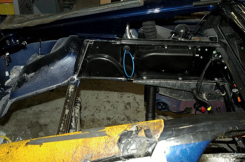 Esprit V8 Build / 123_view_of_lh_engine.jpg